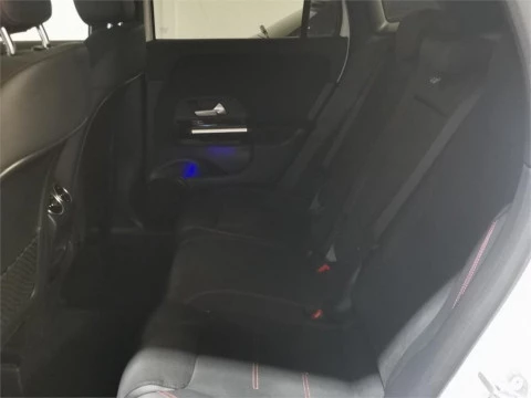 Mercedes-Benz GLA 200 D