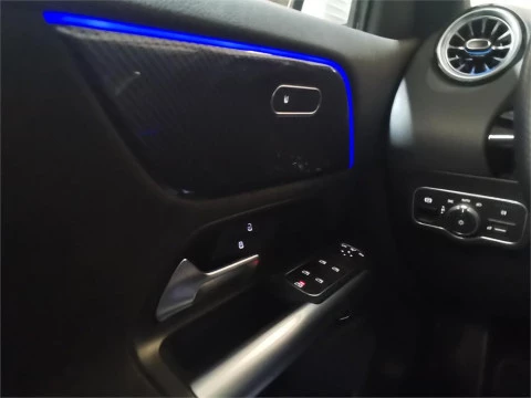 Mercedes-Benz GLA 200 D