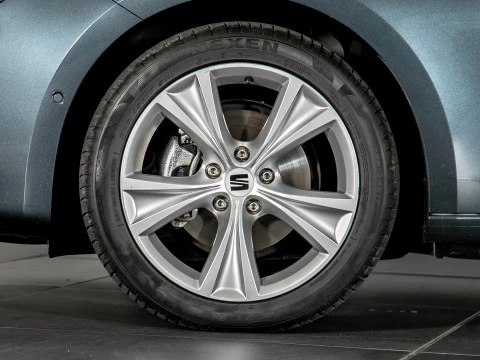 Seat Nuevo León 1.0 eTSI 81kW DSG-7 S&S FR 25 Aniv