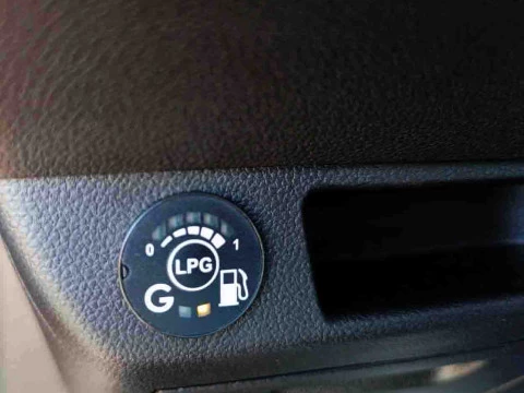 Renault Clio RENAULT CLIO TECHNO ECO-G 100CV (74 KW)