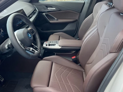 BMW iX1 eDrive20 150 kW (204 CV)