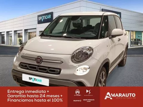Fiat 500L 1.3 16v Multijet 70 kW (95 CV) Connect Fiat 500L 1.3 16v Multijet 70 kW (95 CV) Connect
