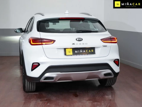 Kia XCeed 1.6 MHEV iMT Tech 100 kW (136 CV)