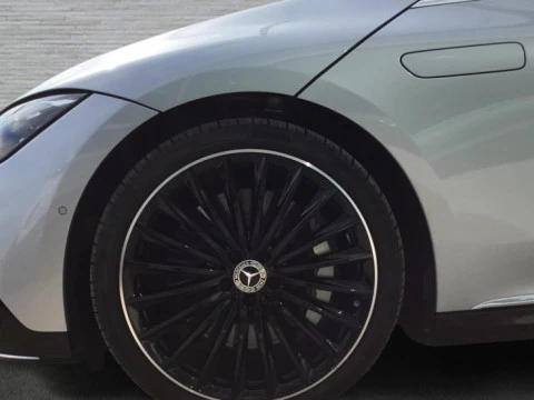 Mercedes-Benz EQE  350