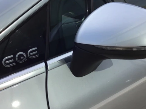 Mercedes-Benz EQE  350