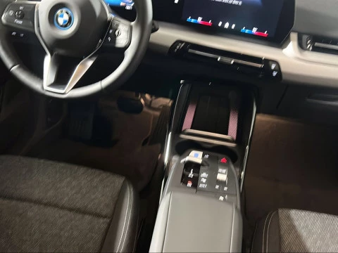 BMW iX1 xDrive30