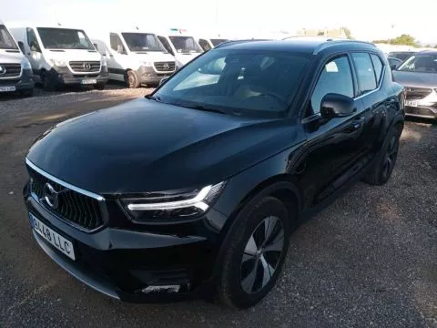 Volvo XC40 1.5 T5 Twin Momentum Auto