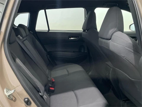 Toyota Corolla Cross Style Hybrid 200