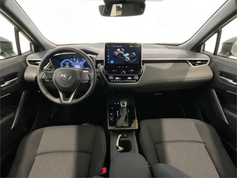 Toyota Corolla Cross Style Hybrid 200