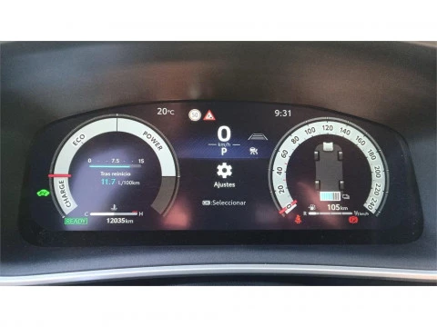 Toyota Corolla Cross Style Hybrid 200