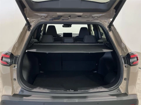 Toyota Corolla Cross Style Hybrid 200