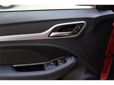 MG ZS EV Luxury Long Range