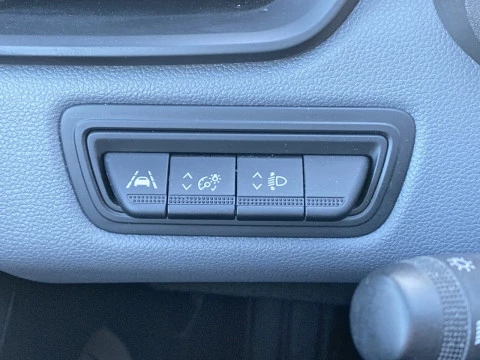 Renault Clio Business SCe 49 kW (67CV)