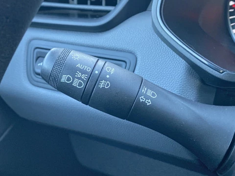 Renault Clio Business SCe 49 kW (67CV)