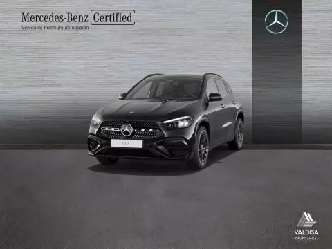 Mercedes-Benz GLA 200 D Mercedes-Benz GLA 200 D
