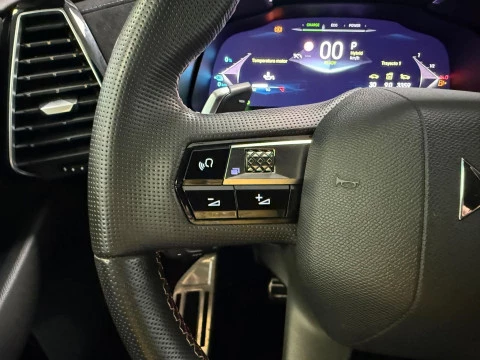 DS 7 E-TENSE 225 PERFORMANCE LINE