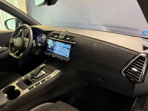 DS 7 E-TENSE 225 PERFORMANCE LINE