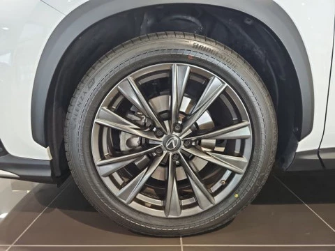 Lexus NX 450h+ F Sport 4WD