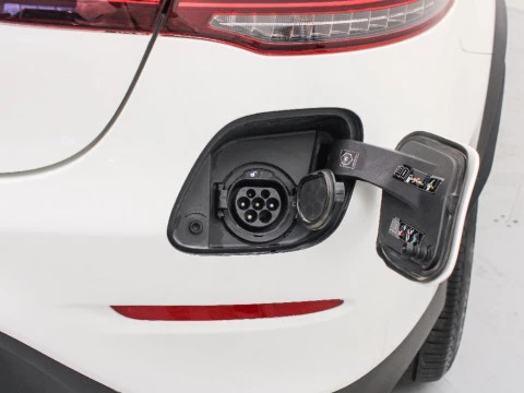 Mercedes-Benz GLC 2.0 GLC 300 E PHEV AUTO 4MATIC 313 5P