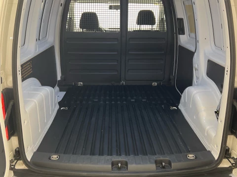 Volkswagen Caddy Profesional Furgón 2.0 TDI 75kW BMT