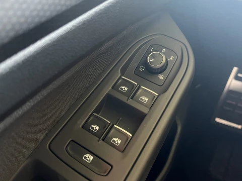 Volkswagen Golf GTI 2.0 TSI 245CV DSG 5P