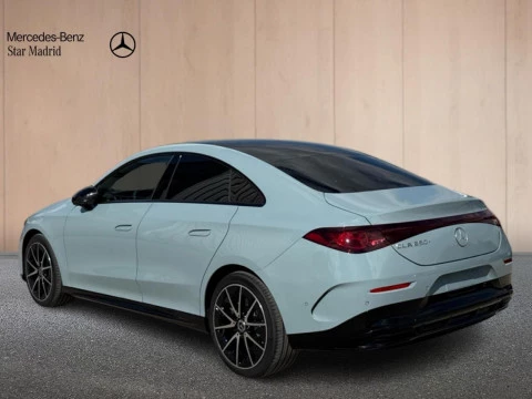 Mercedes-Benz CLA  250+ con tecnologia EQ