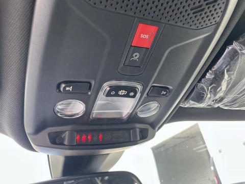 Peugeot 2008 Active Puretech 100 S&S 6 Vel. MAN