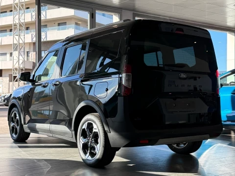 Ford Tourneo Courier BEV 43,5kWh 100kW (136CV) Active Auto