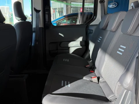 Ford Tourneo Courier BEV 43,5kWh 100kW (136CV) Active Auto