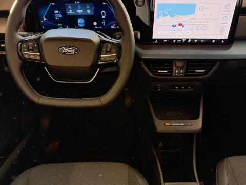 Ford Tourneo Courier BEV 43,5kWh 100kW (136CV) Active Auto