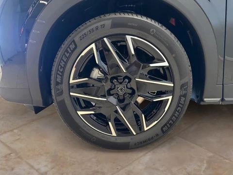 Peugeot 3008 Hybrid 1.2 107KW Allure eDCS6