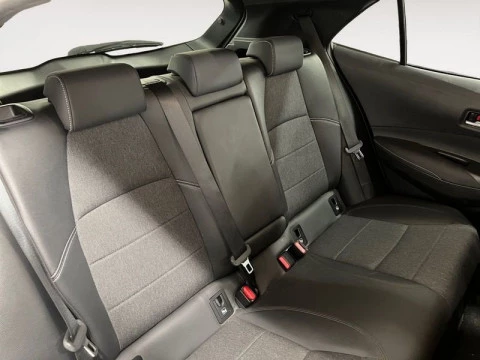 Toyota Corolla 1.8 125H STYLE E-CVT