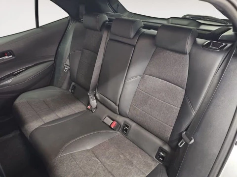 Toyota Corolla 1.8 125H STYLE E-CVT