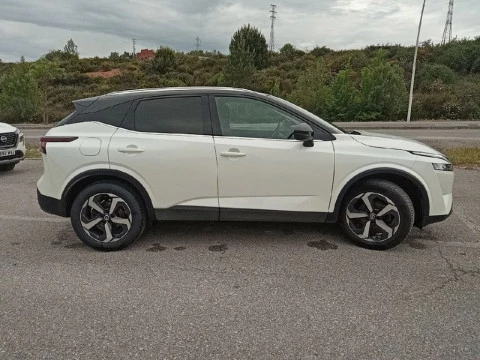 Nissan Qashqai  MHEV N-Connecta 2021