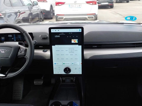 Ford Mustang Mach-E 216kW Batería 98.8Kwh