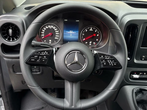 Mercedes-Benz Vito Nuevo Vito 110 CDI Furgón PRO Larga