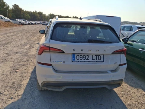 Skoda Kamiq 1.0 TSI 81kW (110CV) DSG Ambition