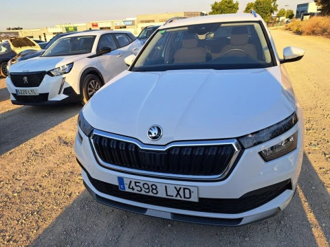 Skoda Kamiq 1.0 TSI 81kW (110CV) Emotion