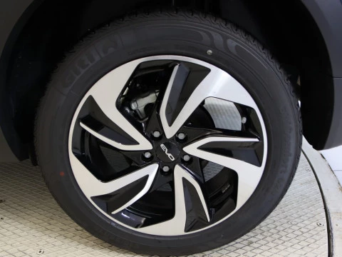 EVO CUATRO 1.5 CVT GLP 5P (A ESTRENAR)