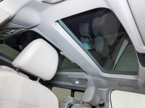 Volkswagen Multivan Highline Corto 2.0 TSI 150kW BMT DSG 4M