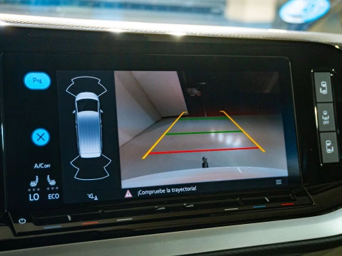 Volkswagen Multivan Highline Corto 2.0 TSI 150kW BMT DSG 4M