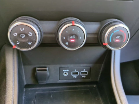 Renault Captur equilibre TCe 67kW (90CV)