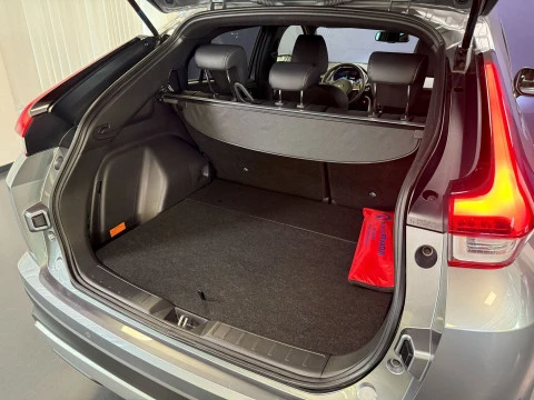 Mitsubishi Eclipse Cross PHEV Kaiteki 4WD