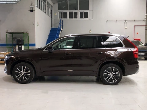 Volvo XC90 2.0 B5 D MOMENTUM 5 SEAT AWD AUTO 5P