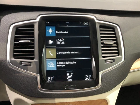 Volvo XC90 2.0 B5 D MOMENTUM 5 SEAT AWD AUTO 5P