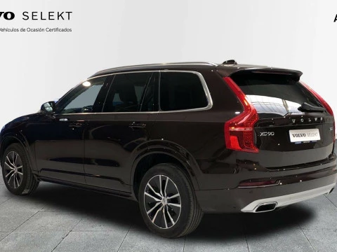 Volvo XC90 2.0 B5 D MOMENTUM 5 SEAT AWD AUTO 5P