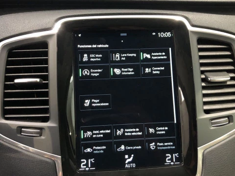 Volvo XC90 2.0 B5 D MOMENTUM 5 SEAT AWD AUTO 5P