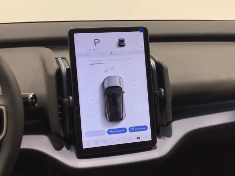 Volvo EX30 Single Motor Extended Range Plus Auto