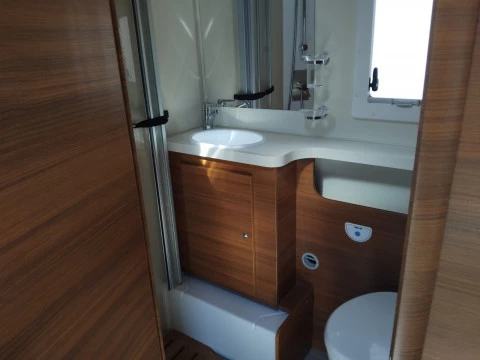 ELNAGH BARON BARON 565