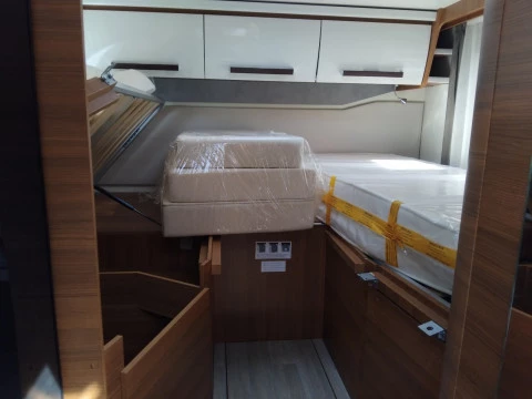 ELNAGH BARON BARON 565